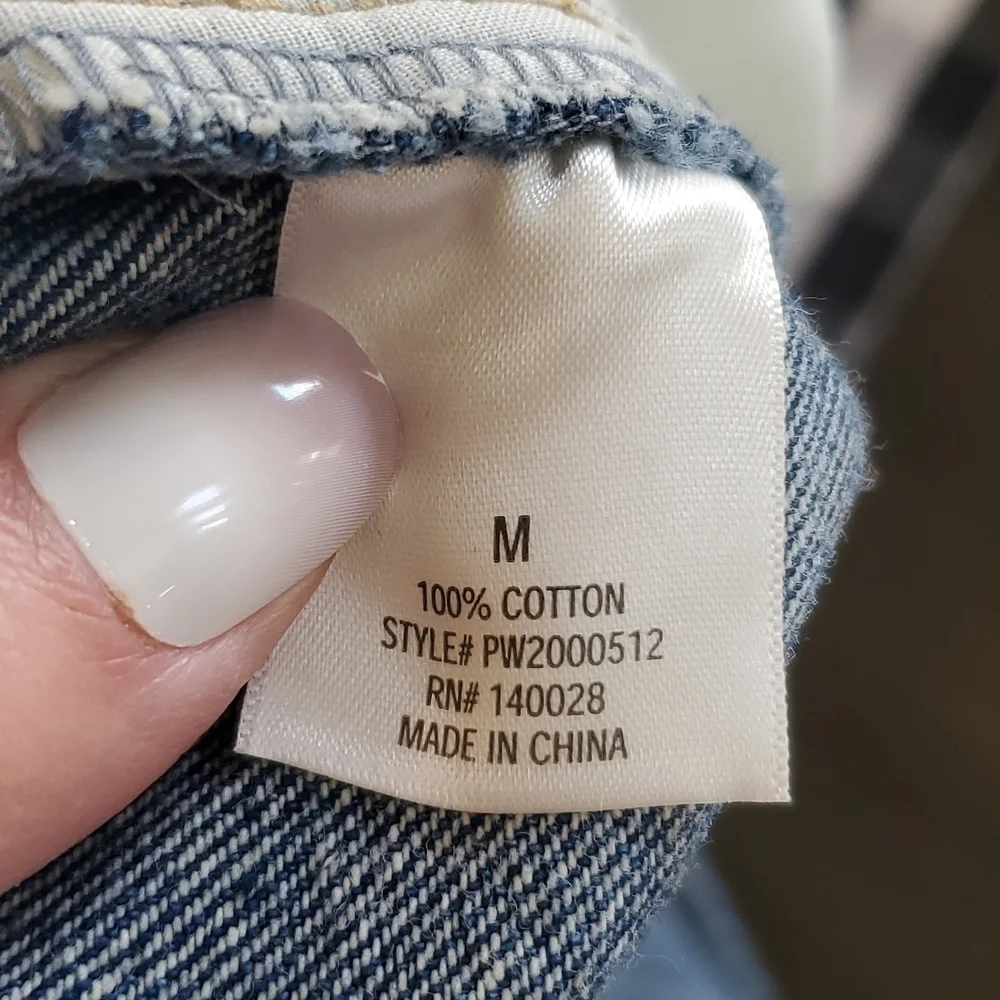 NWT Francesca's Harper Distressed Denim Skirt Sz Med - Picture 6 of 6